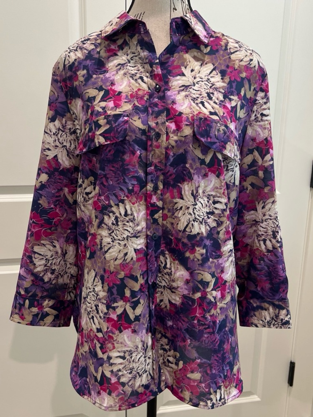 White Stag Purple and Pink Floral Button-Down Shirt. Size large